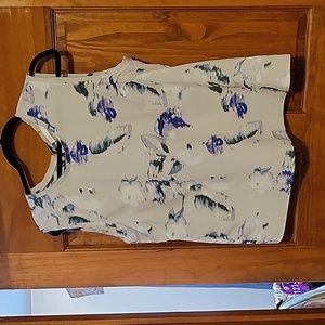 Delia sleevless blouse